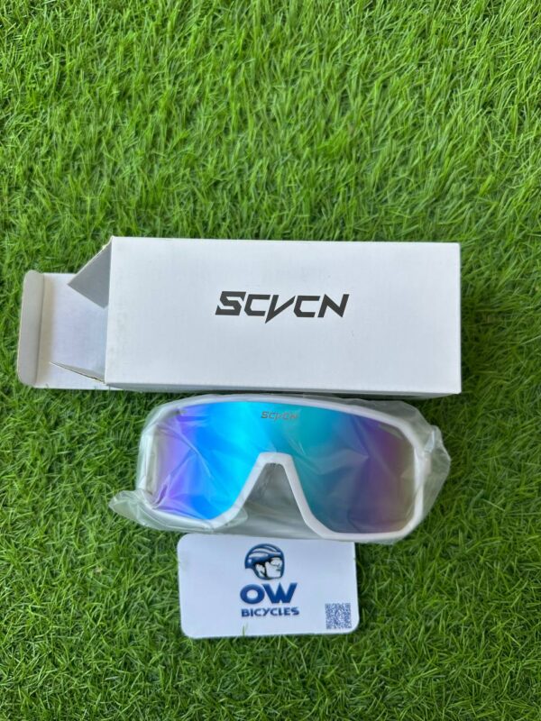 SCvCN glasses