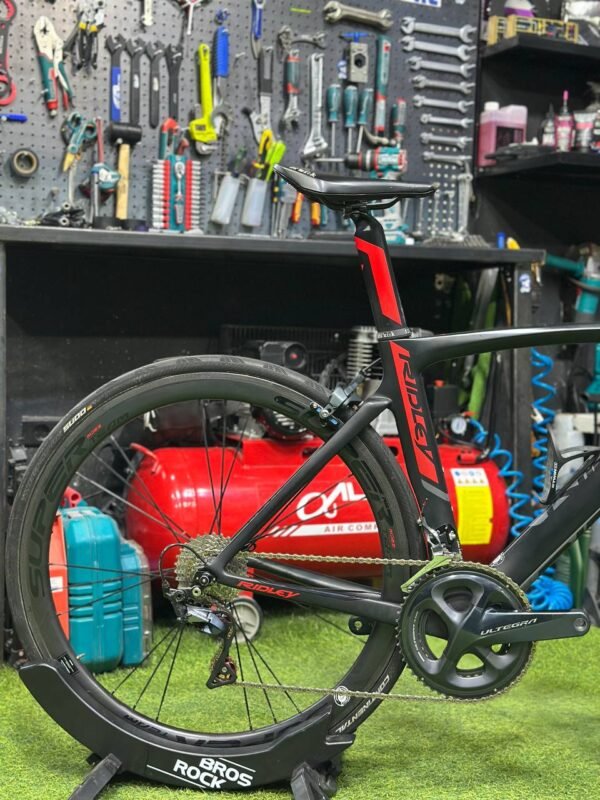 9an9wr.jpg Ridley Noah full Carbon