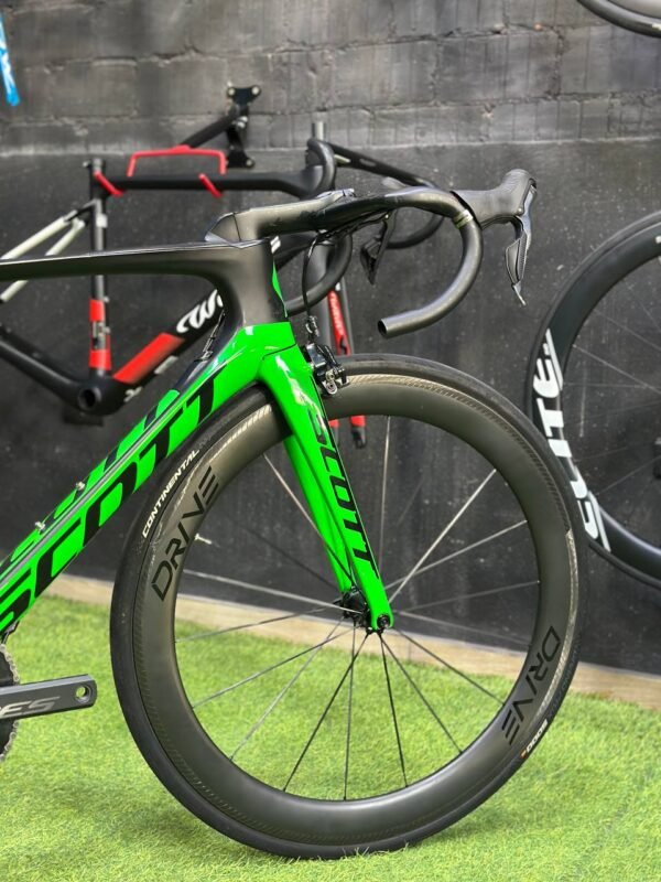 bq3w4p.jpg Scott Foil RC