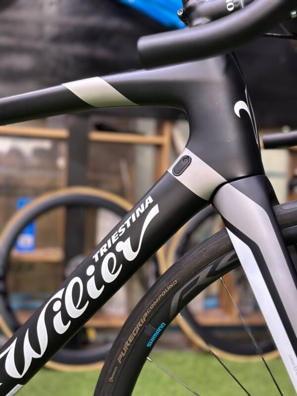 kz95fc.jpg New Wilier GTR Disc Full Carbon Road bike